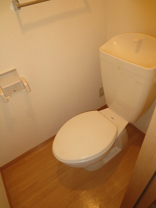 物件内観写真11　(トイレ)