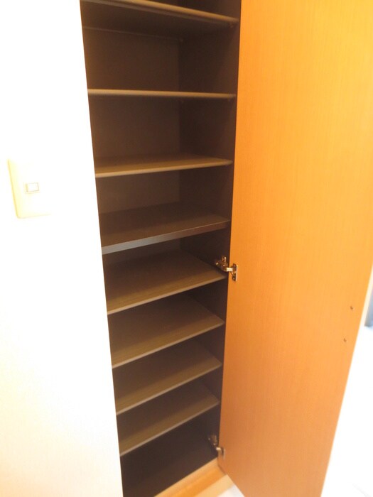 物件内観写真17　(靴箱)