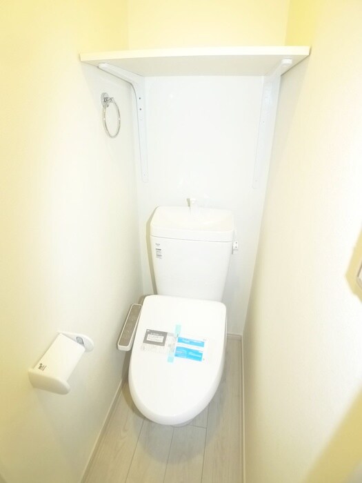 物件内観写真16　(トイレ)