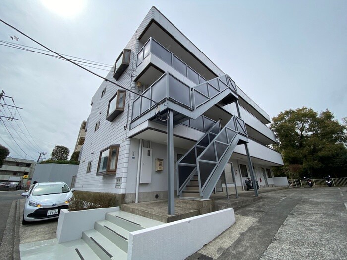 物件外観写真2　(外観写真)