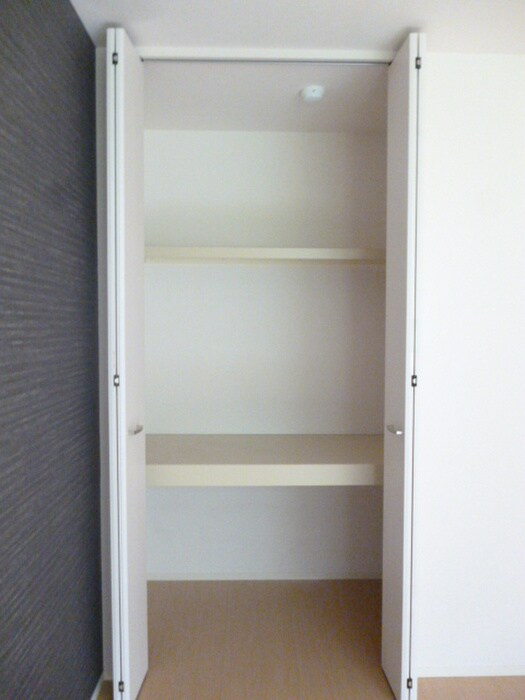 物件内観写真10　(収納)