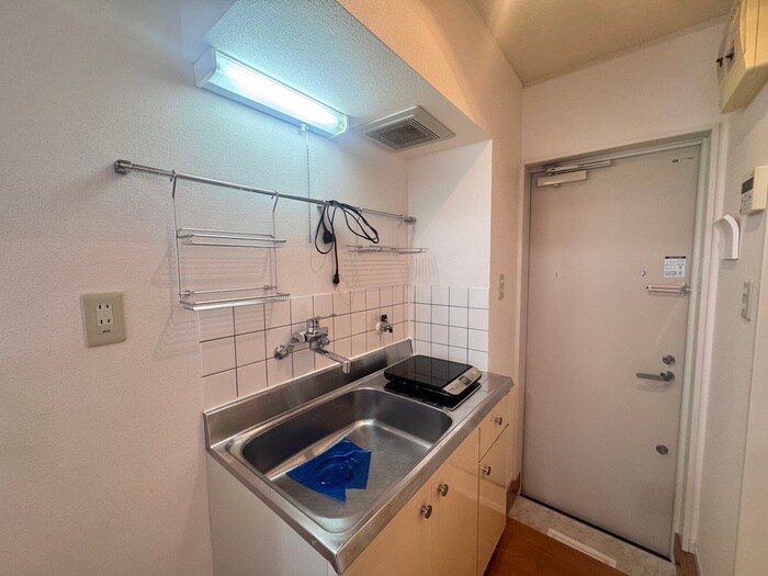 物件内観写真8　(キッチン)