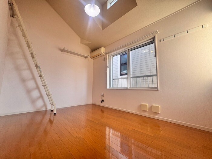 物件内観写真14　(居室)