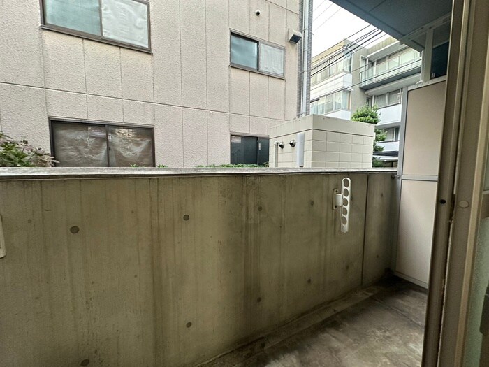 物件内観写真18　(ベランダ・バルコニー)