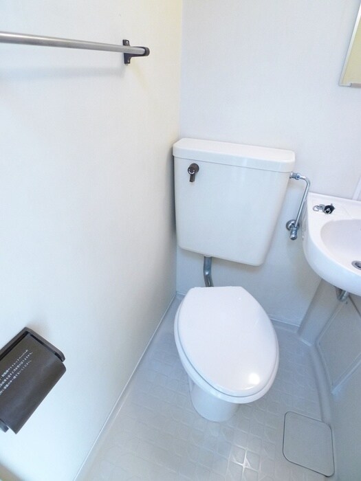 物件内観写真10　(トイレ)