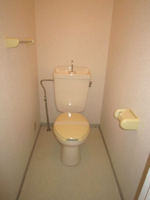 物件内観写真11　(トイレ)