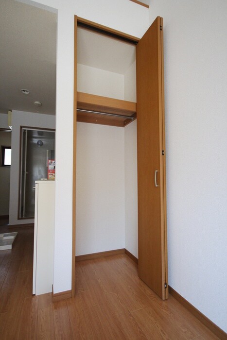 物件内観写真21　(収納)