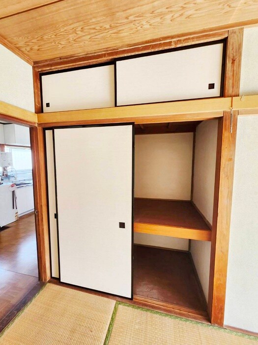 物件内観写真10　(収納)