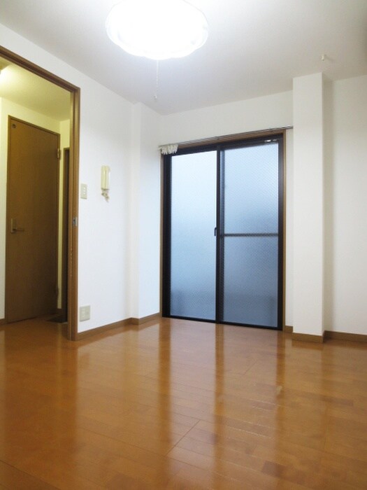 物件内観写真5　(居室)