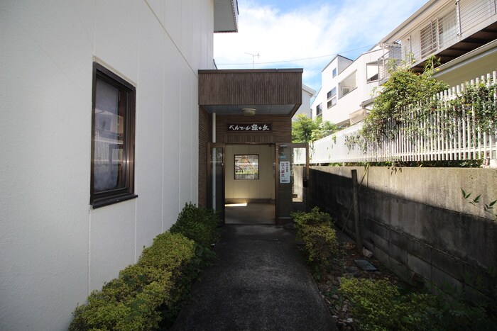 ベルエ－ル緑ヶ丘のエントランス部分