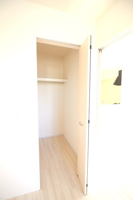 物件内観写真10　(収納)