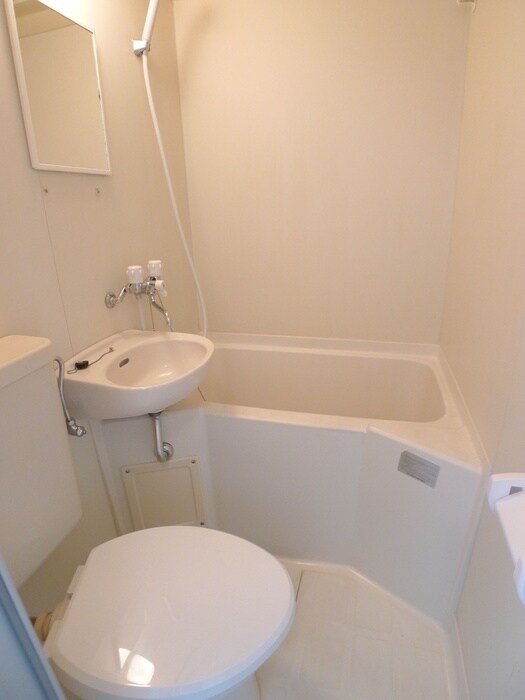 物件内観写真10　(バス／シャワールーム等)