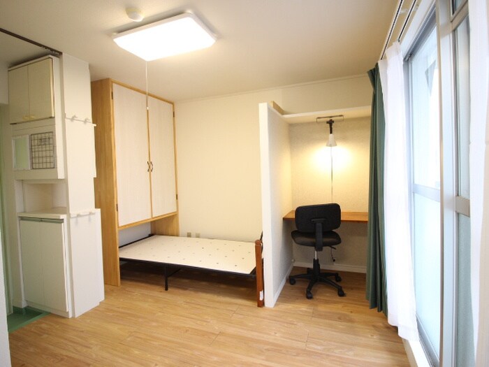 物件内観写真10　(居室)