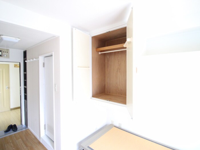 物件内観写真12　(収納)