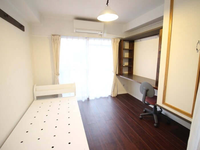 物件内観写真12　(居室)