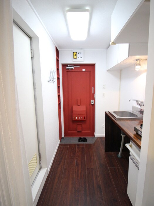 物件内観写真14　(廊下)