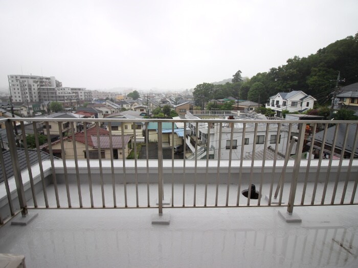 物件内観写真15　(室内からの展望)