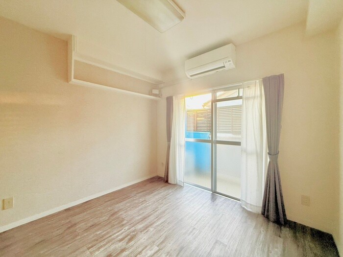 物件内観写真18　(居室)