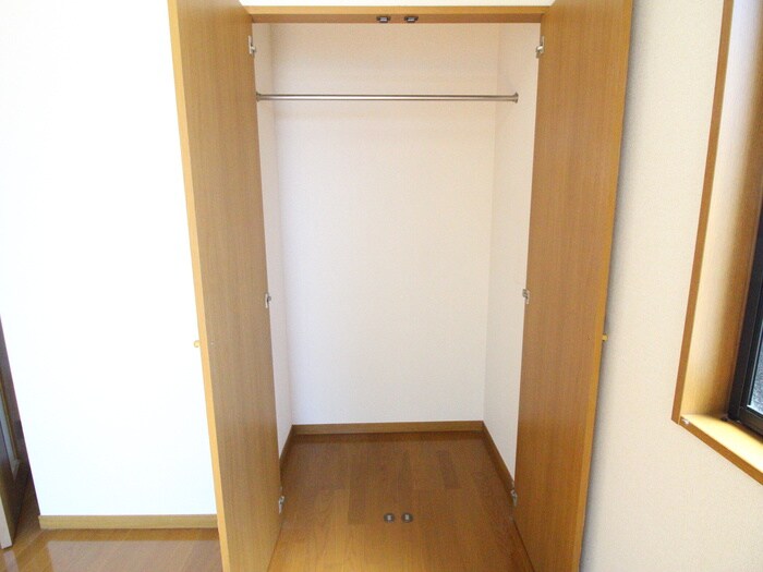 物件内観写真14　(収納)