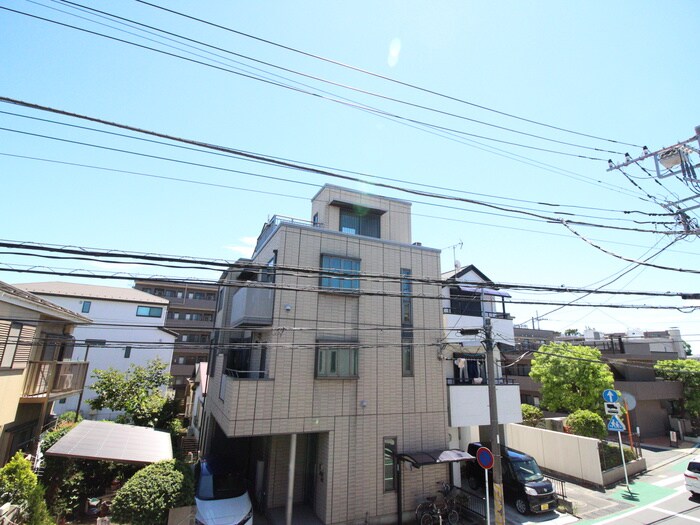 物件内観写真16　(室内からの展望)