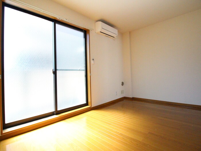 物件内観写真22　(居室)