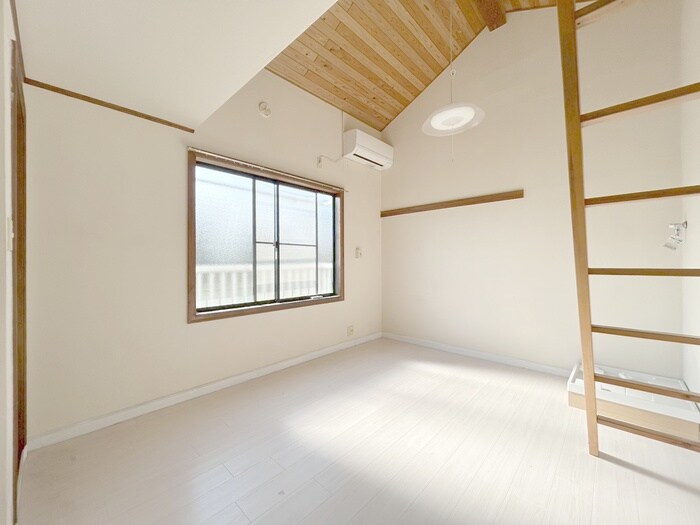 物件内観写真7　(居室)