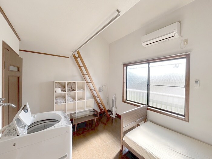 物件内観写真8　(居室)