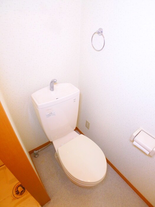 物件内観写真16　(トイレ)