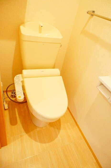 物件内観写真11　(トイレ)