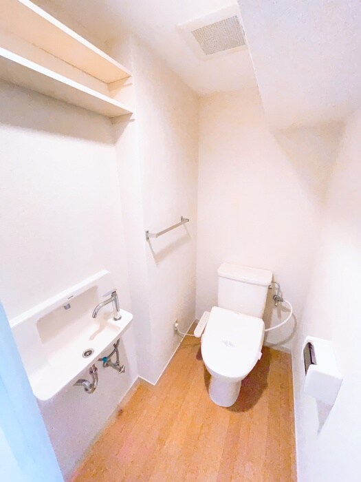 物件内観写真10　(トイレ)