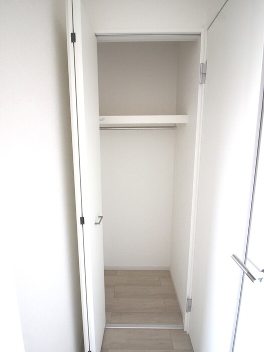 物件内観写真11　(収納)