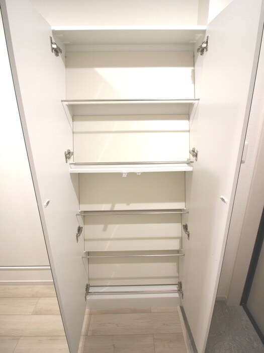 物件内観写真19　(靴箱)