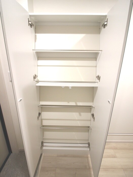 物件内観写真19　(靴箱)