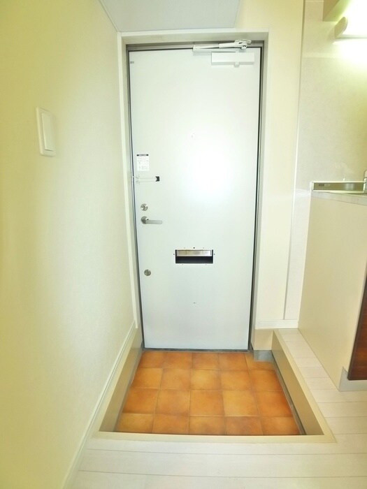 物件内観写真20　(玄関)