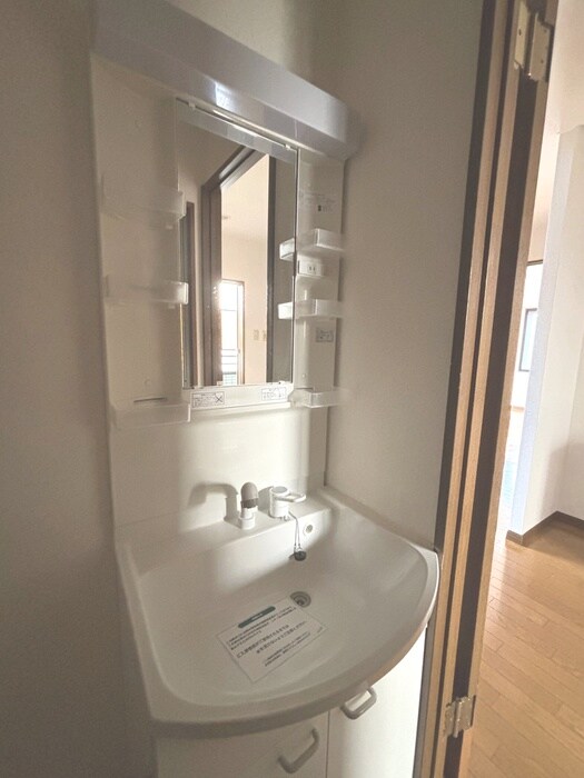 物件内観写真13　(洗面)