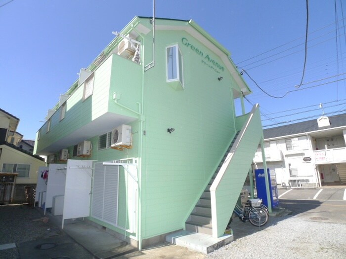 物件外観写真2　(エントランス部分)