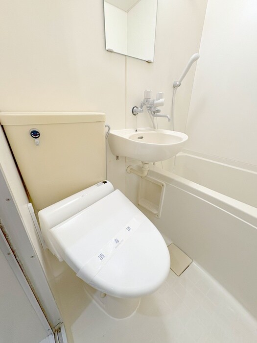 物件内観写真10　(トイレ)