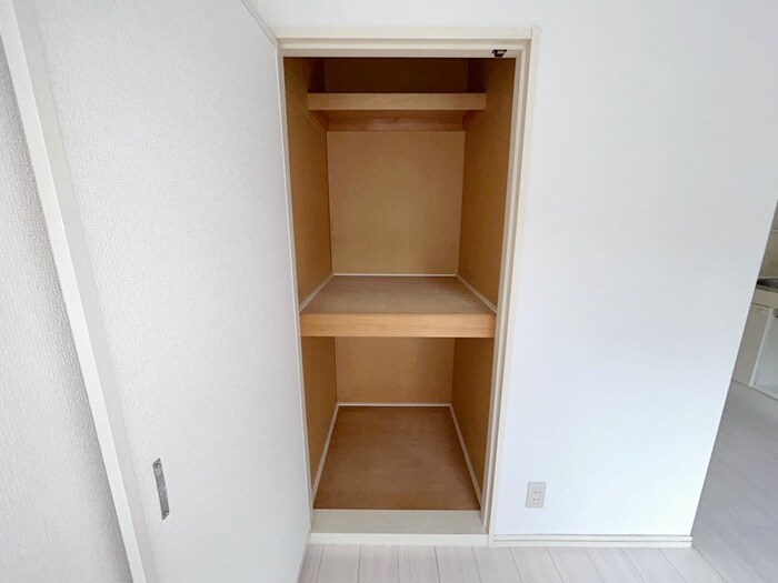 物件内観写真17　(収納)