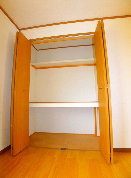 物件内観写真11　(収納)