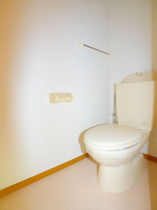 物件内観写真17　(トイレ)