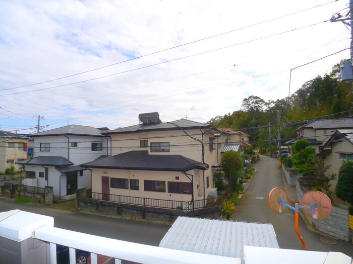 物件内観写真22　(室内からの展望)