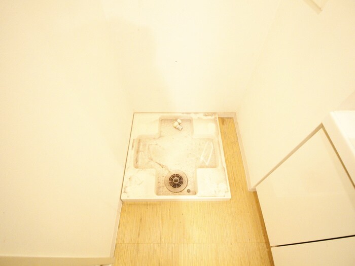 物件内観写真19　(洗濯機置場)