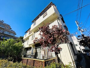 カーム　シエスタ外観写真