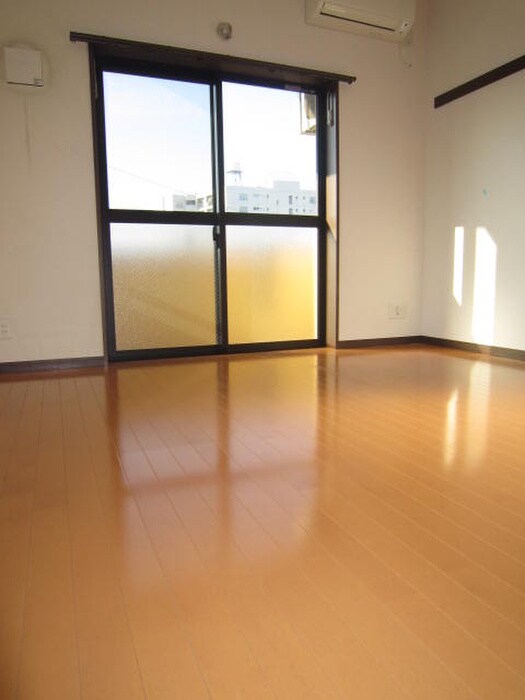 物件内観写真12　(居室)