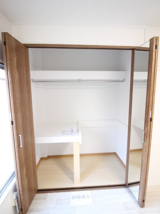 物件内観写真16　(収納)