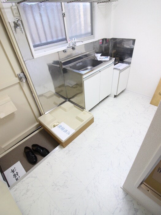 物件内観写真19　(廊下)