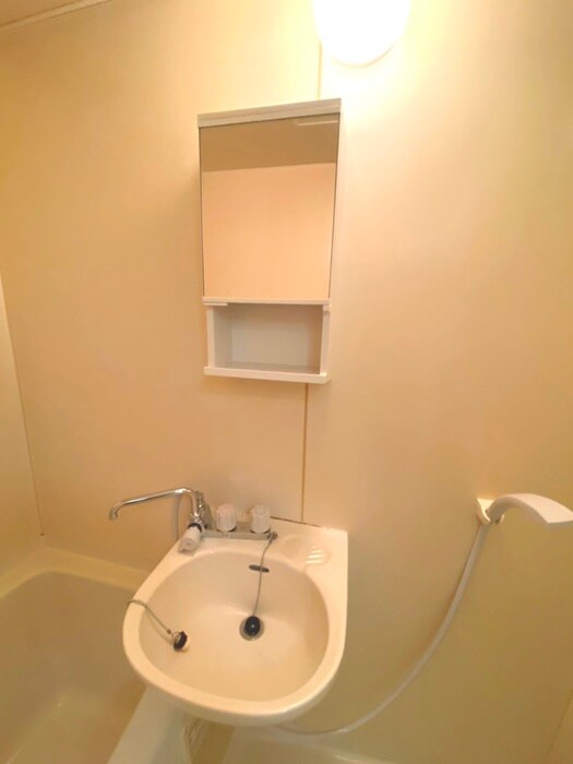 物件内観写真16　(洗面)