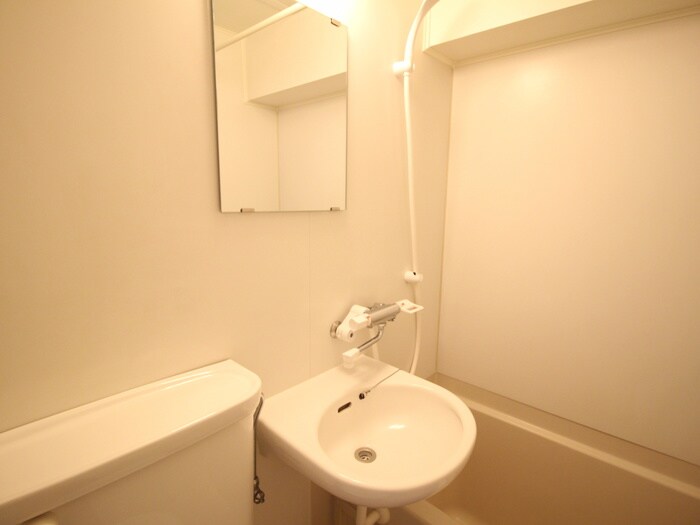 物件内観写真16　(洗面)