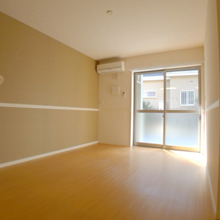 物件内観写真6　(居室)