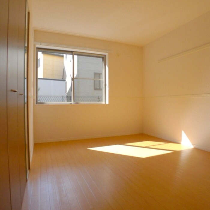 物件内観写真15　(室内からの展望)